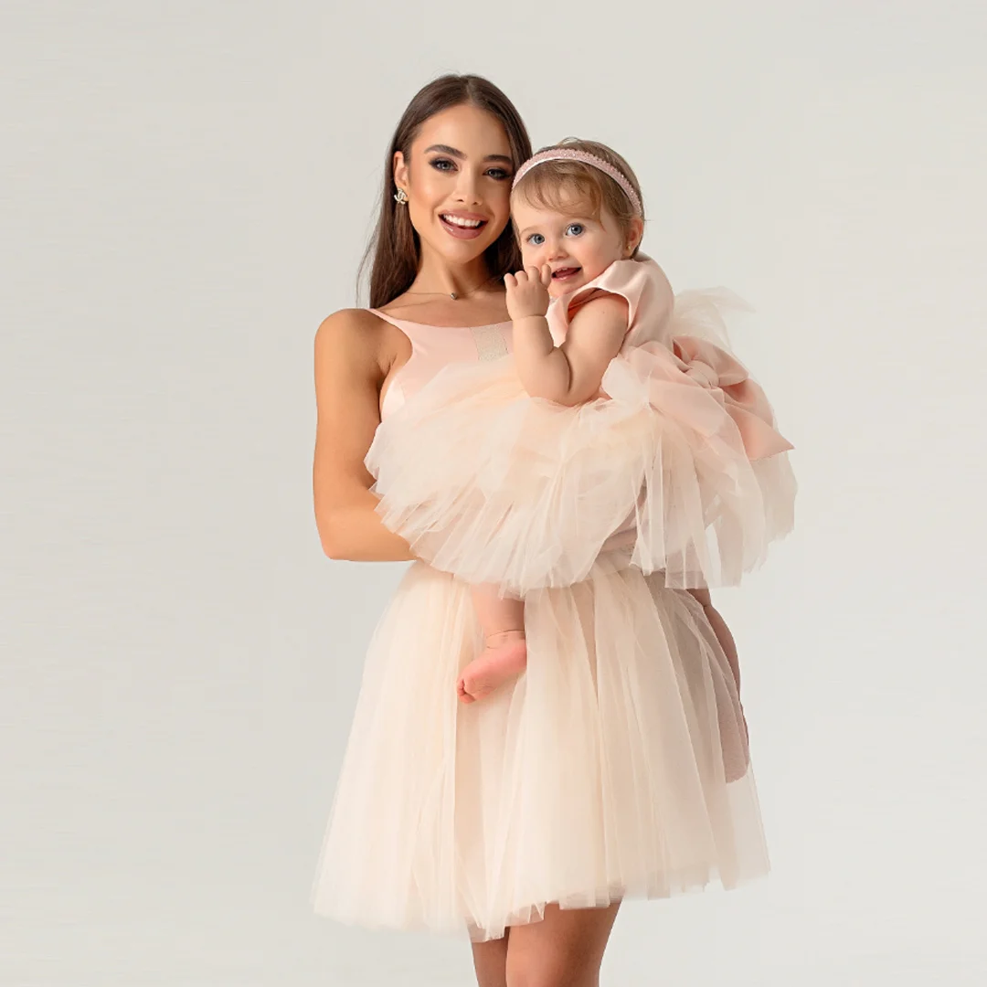 Бебешка рокля с тюл