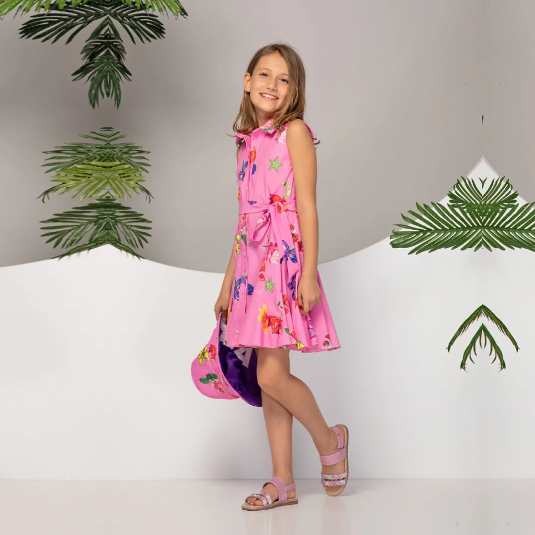 Детска рокля с яка