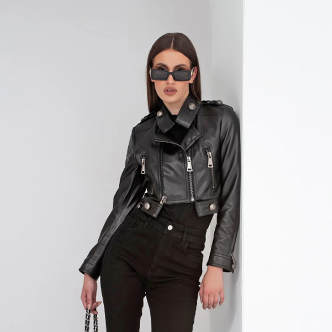 Дамско късо кожено яке