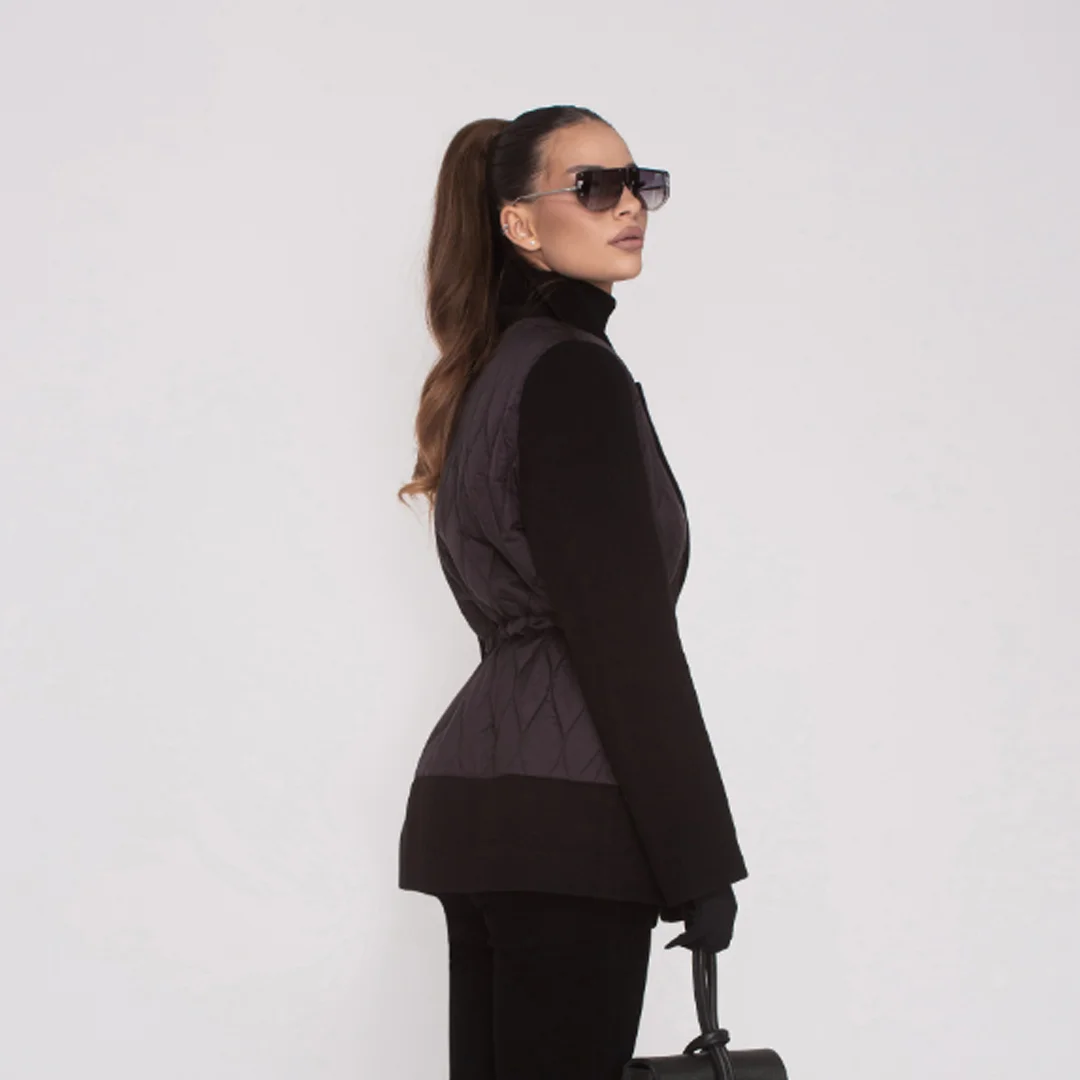 Палто с регулируема талия