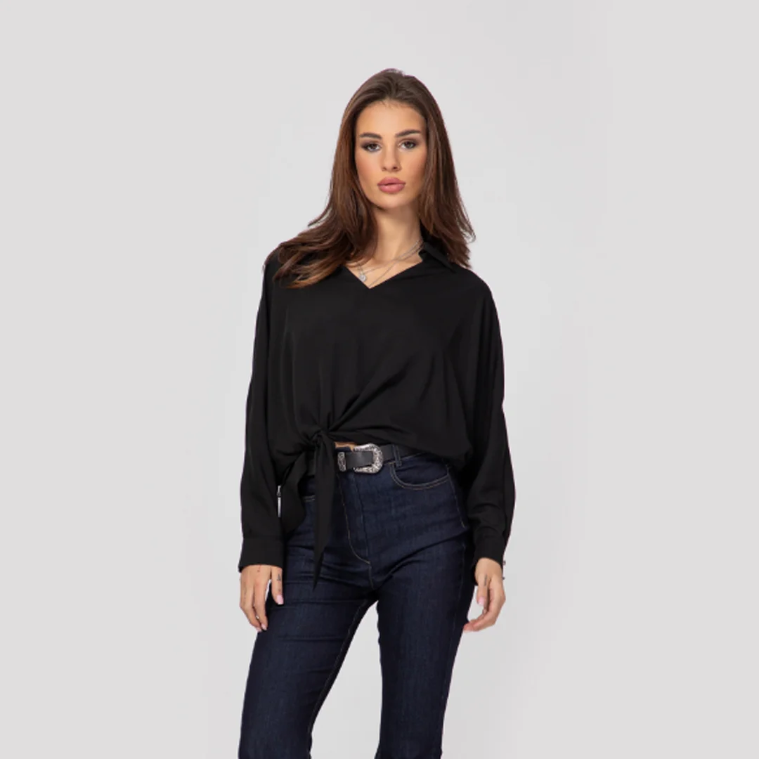 Риза с връзка