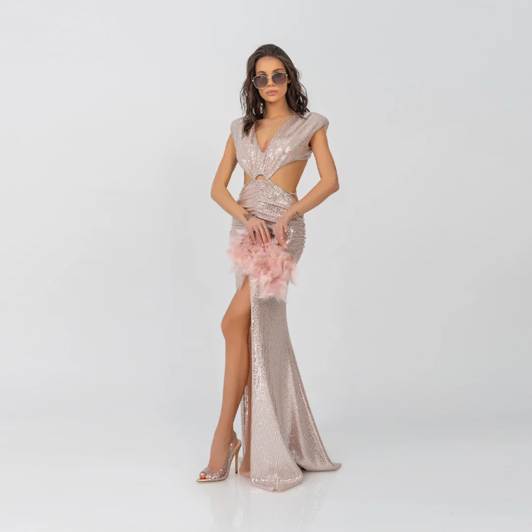 Елегантна рокля