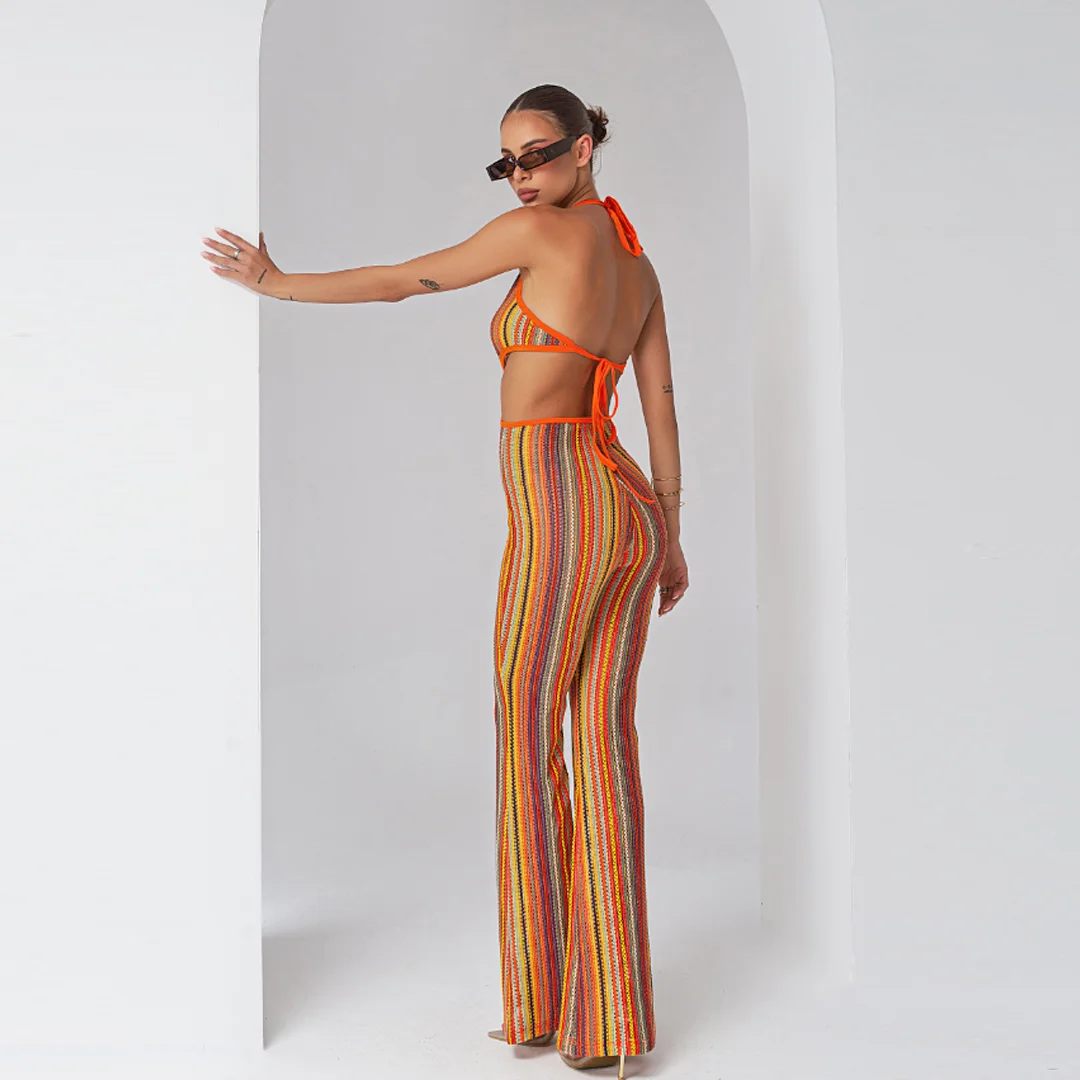 Гащеризон от плетиво с изрязани части