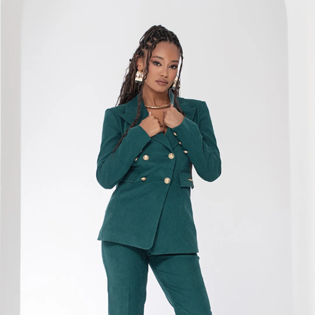 Сако от Рипсено кадифе с двуредно закопчаване