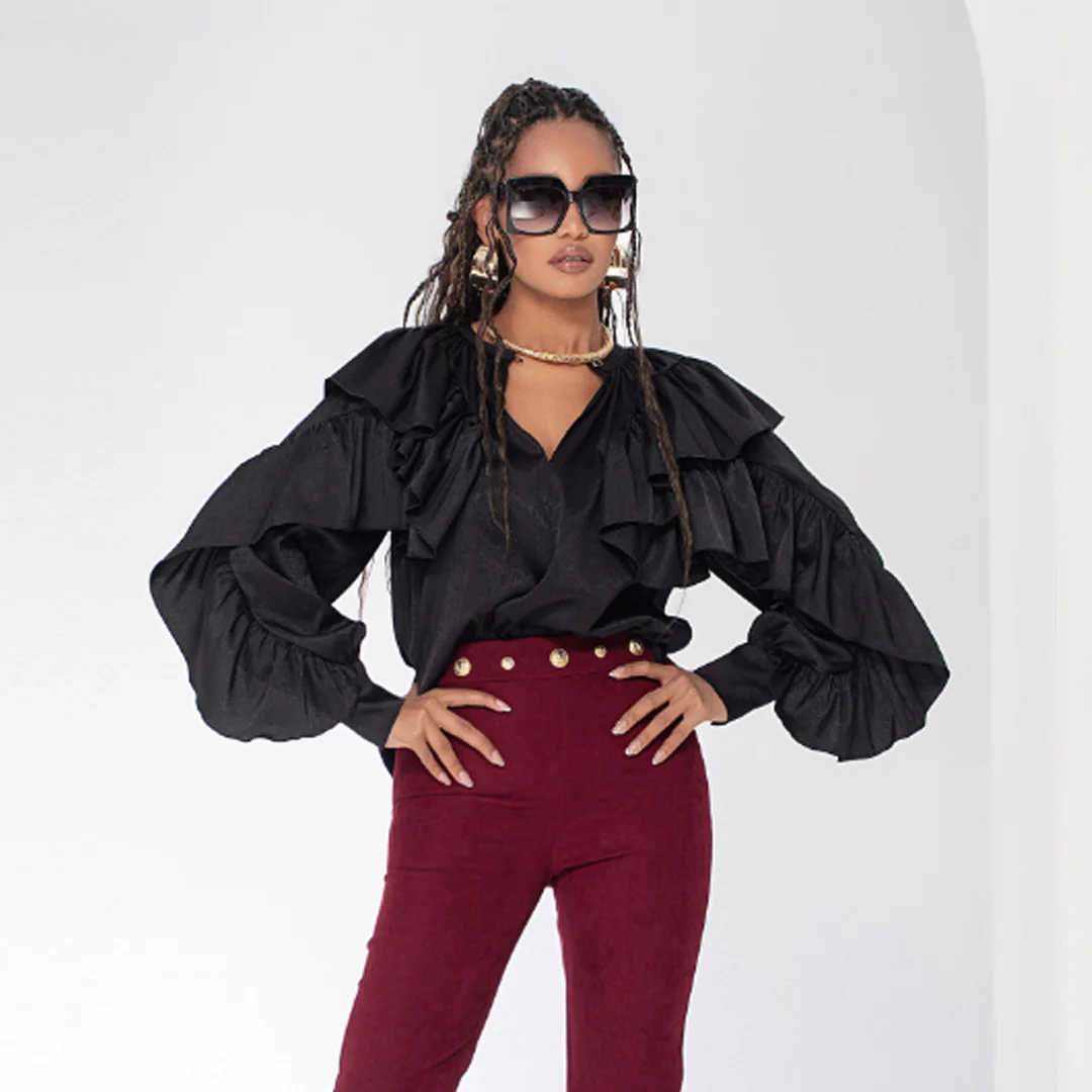 Риза на волани