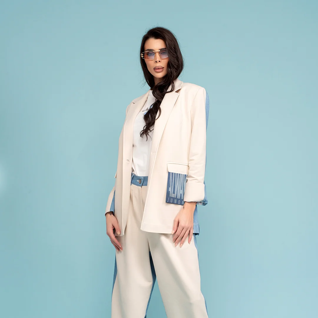 Дамско сако в два цвята