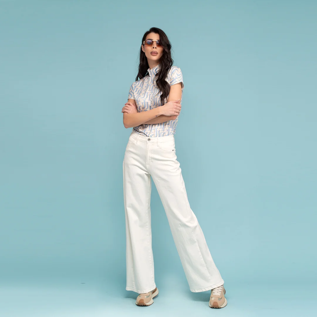 Дънки с широк крачол