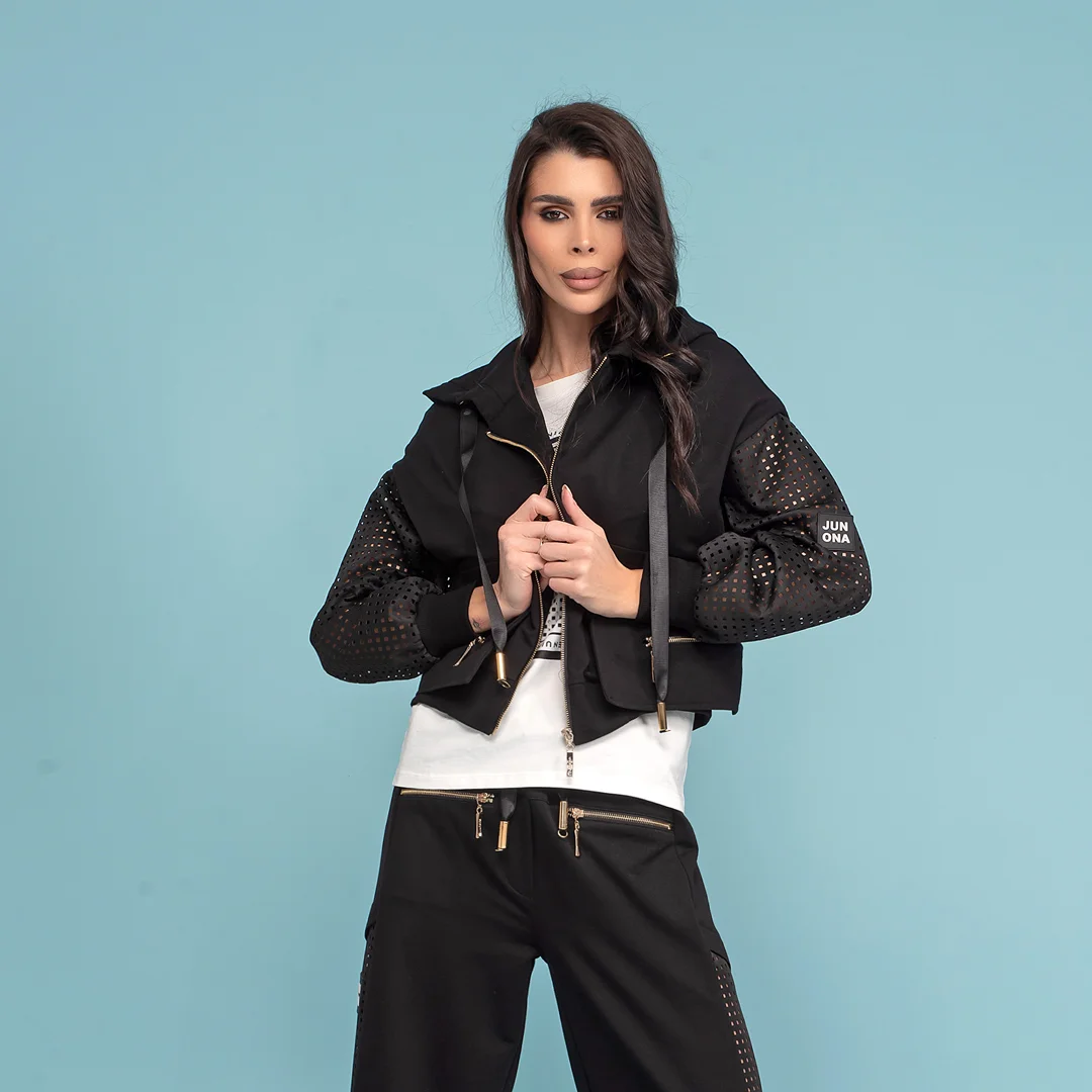 Суитшърт с мрежести ръкави и качулка