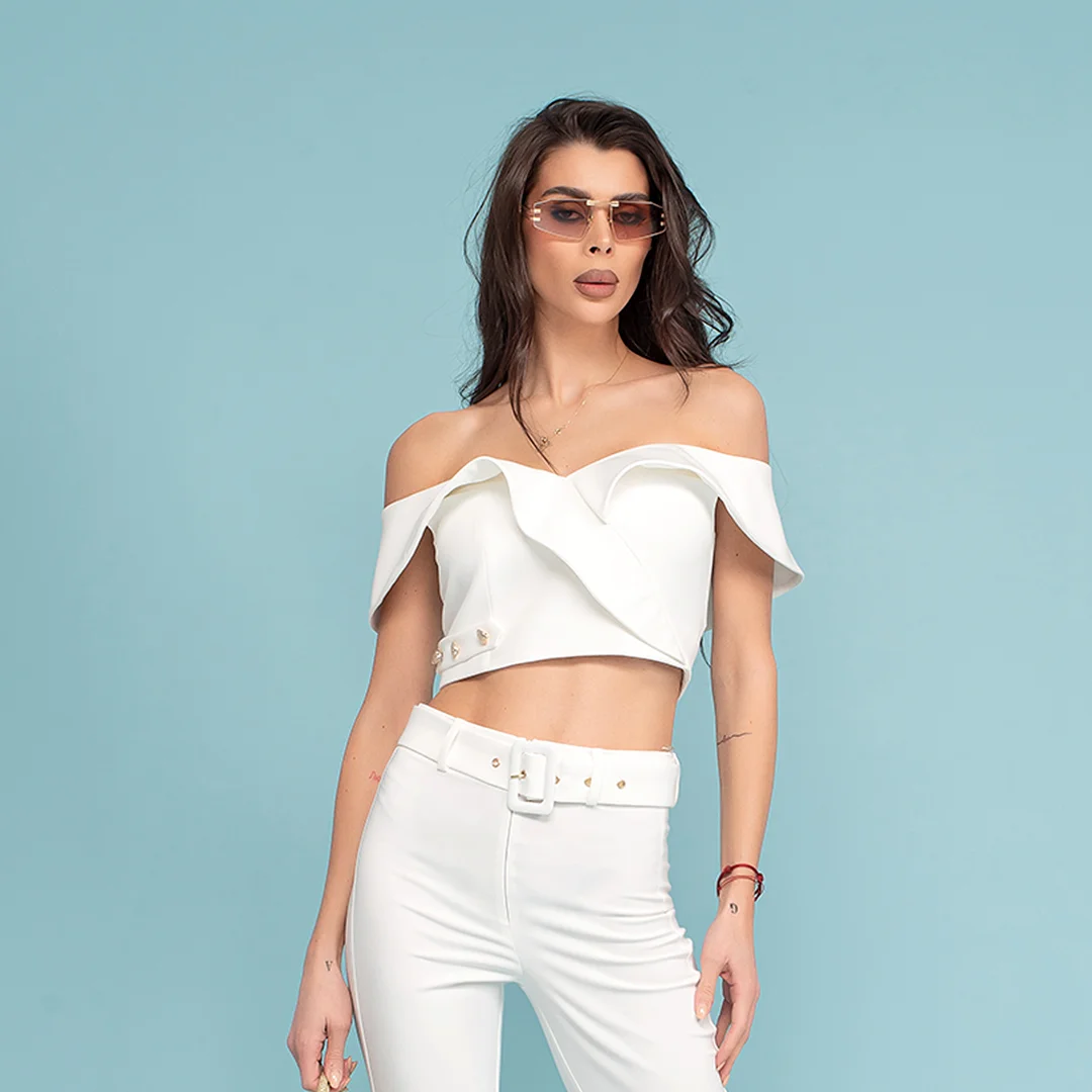 Бюстие с паднали рамене