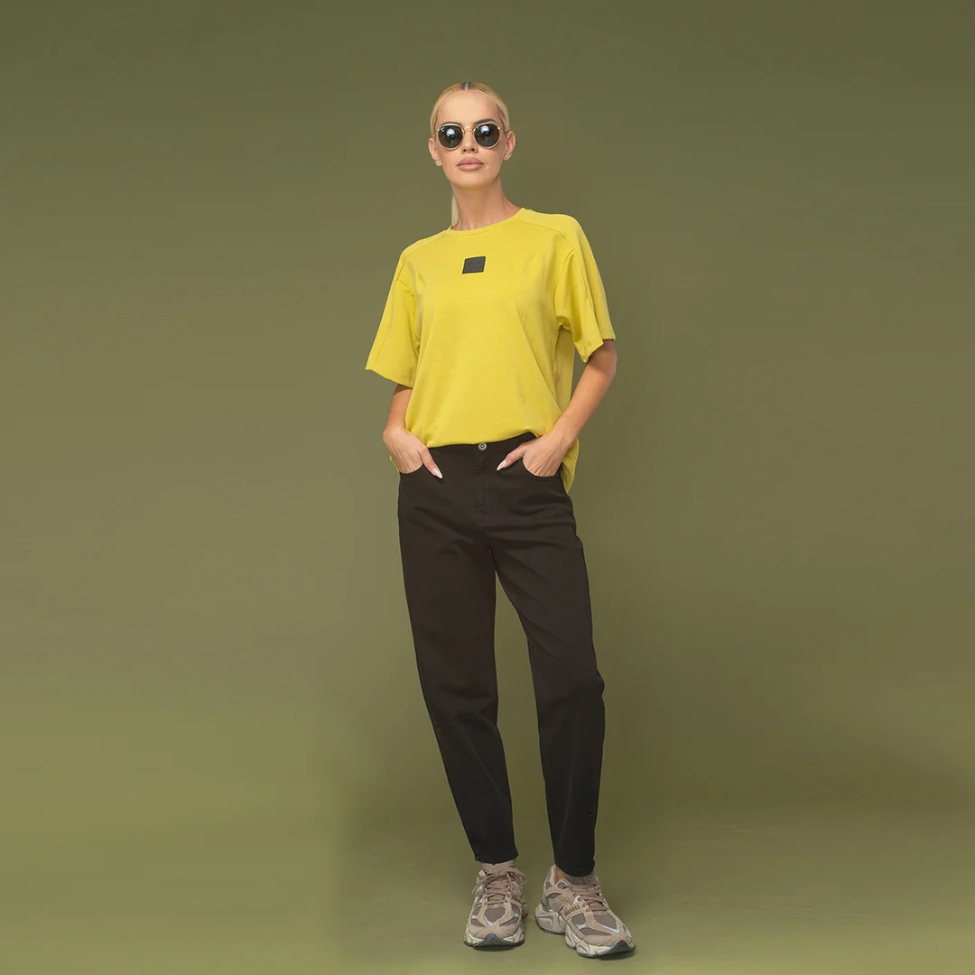 Изчистени дънки с висока талия