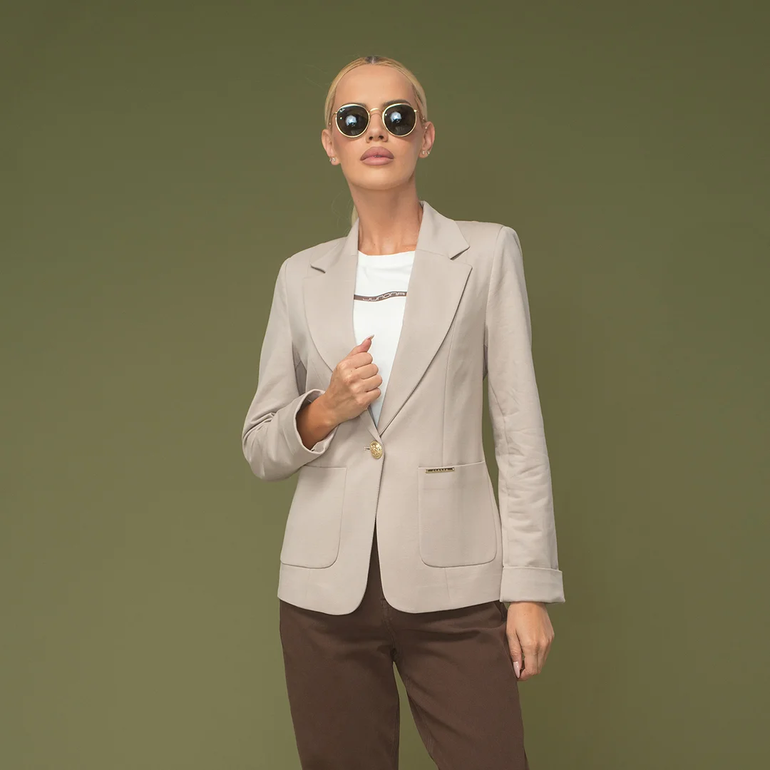 Вталено сако от памучна тъкан