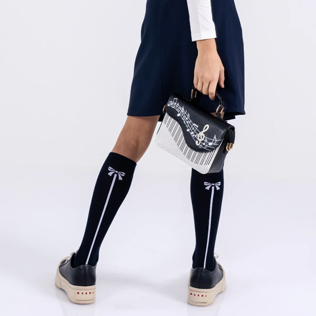 Детски чорапи Junona до коляното