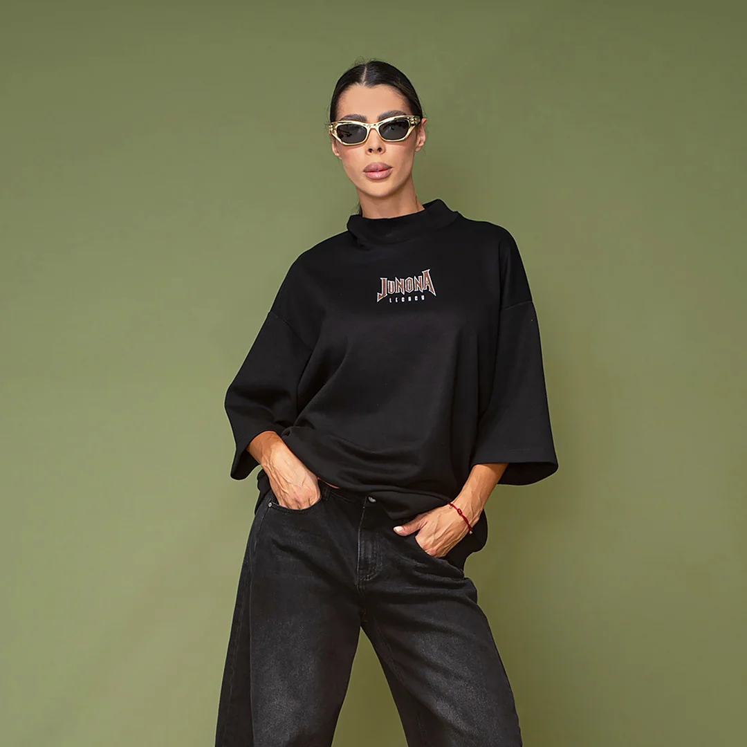 Оувърсайз тениска с цветен принт