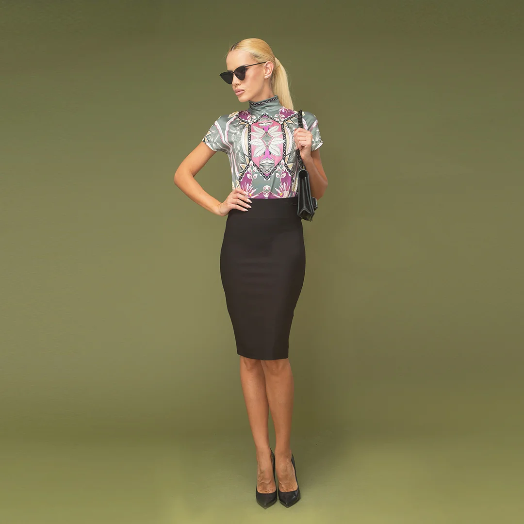 Елегантна права пола