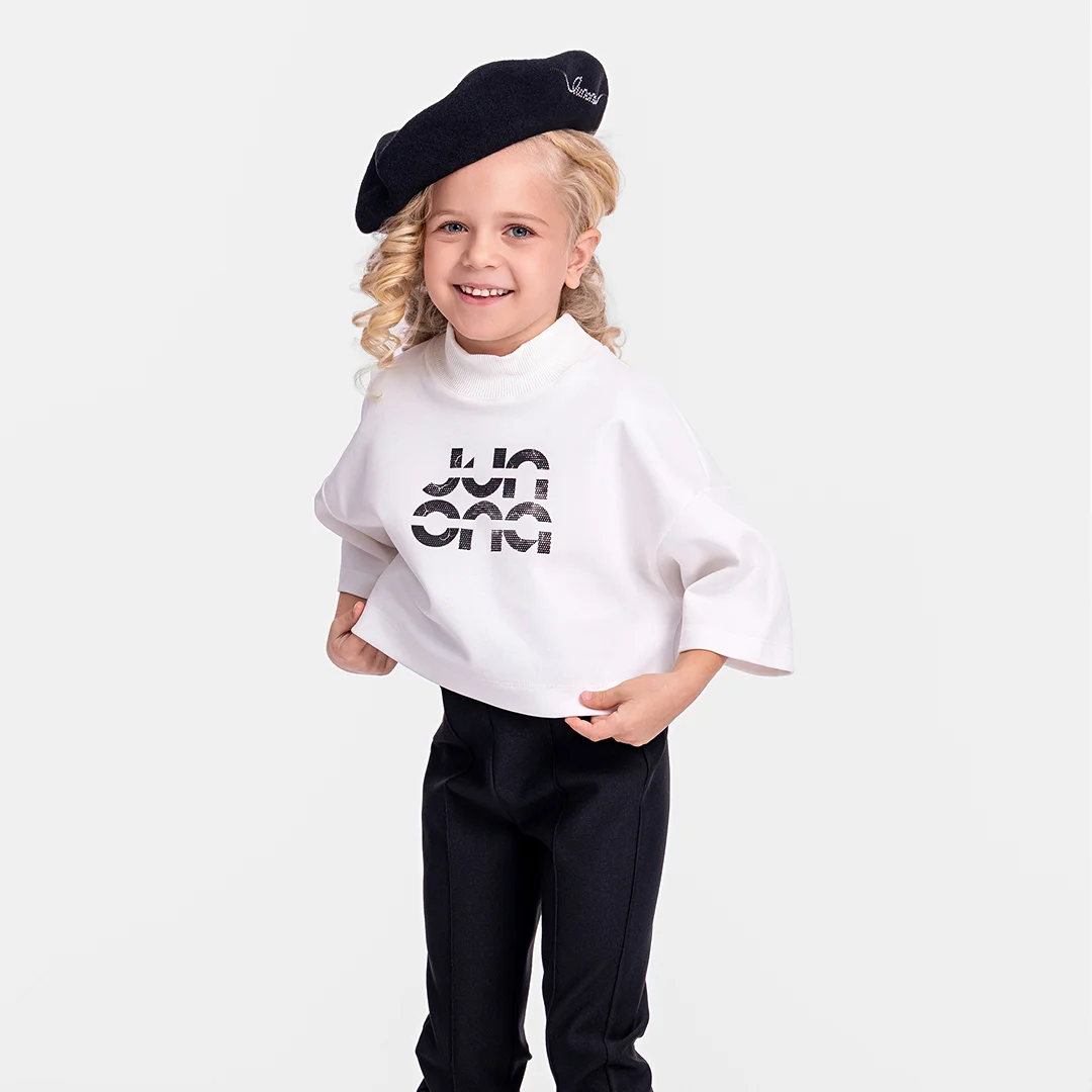 Оувърсайз тениска с принт Junona