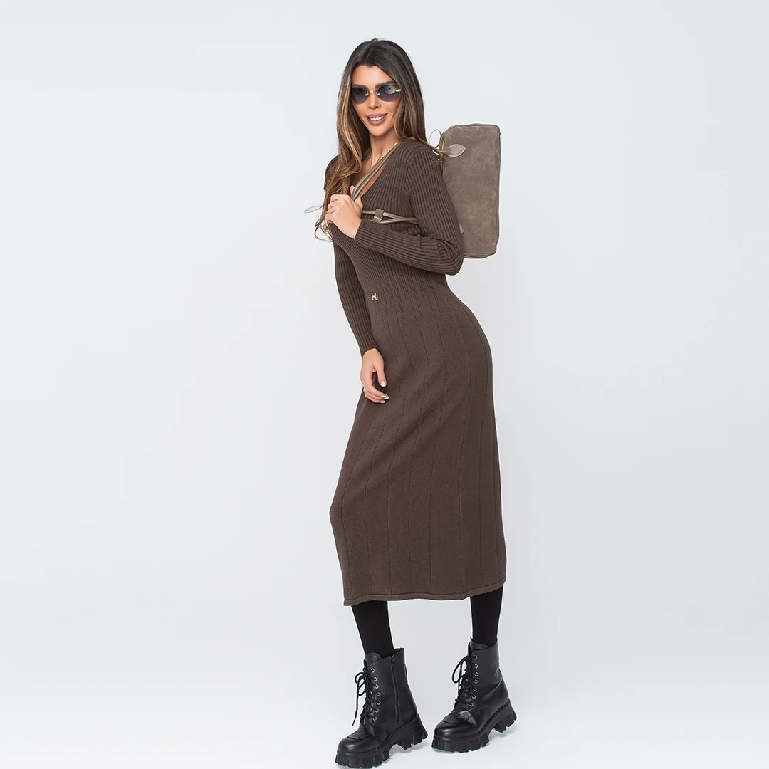 Дълга рокля от фино плетиво