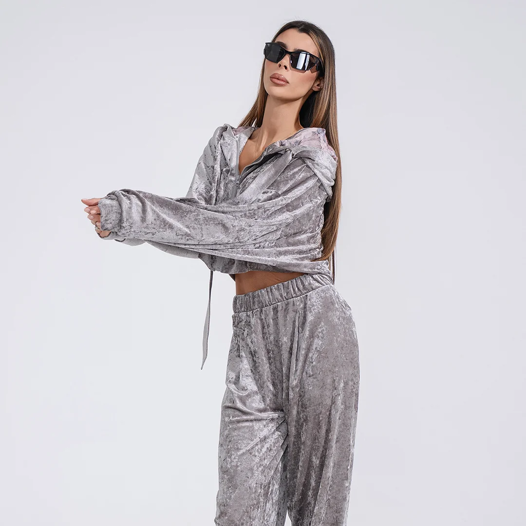 Суитшърт с качулка и връзки Junona