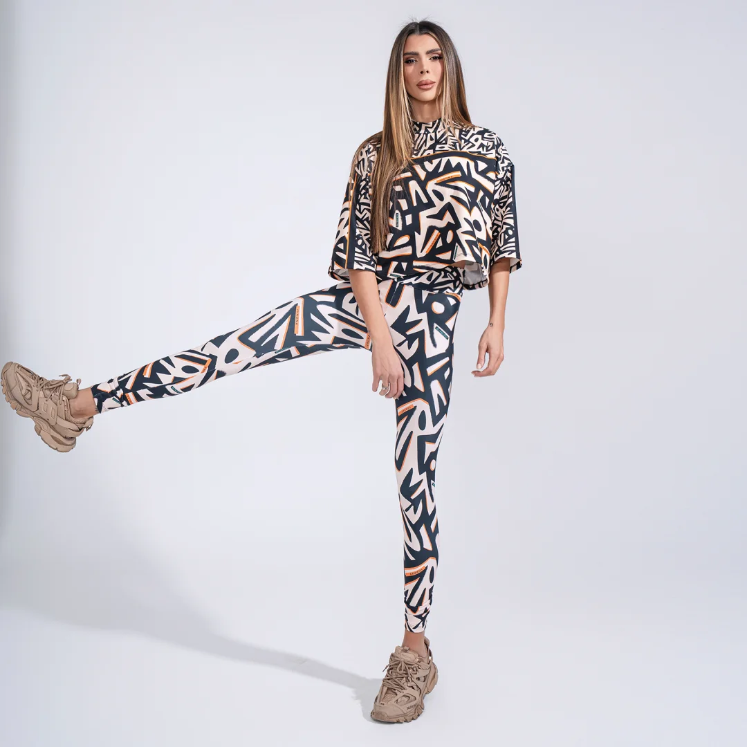 Дамски спортен топ Jfit Beige/Black